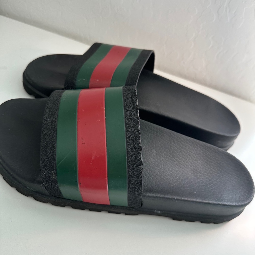 Men’s Rubber Gucci Slides